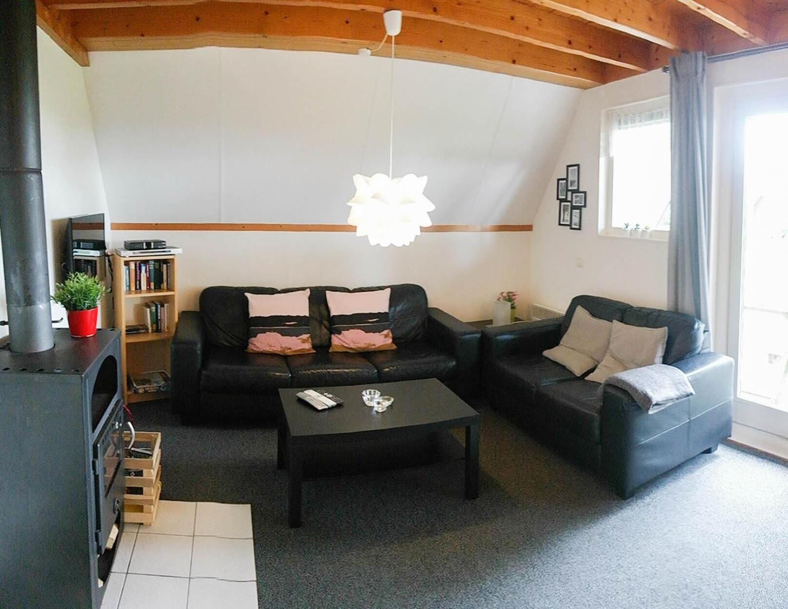 Leonie 6 Pers Holiday Home With A Large Garden Close To The Lauwersmeer Anjum Exterior foto