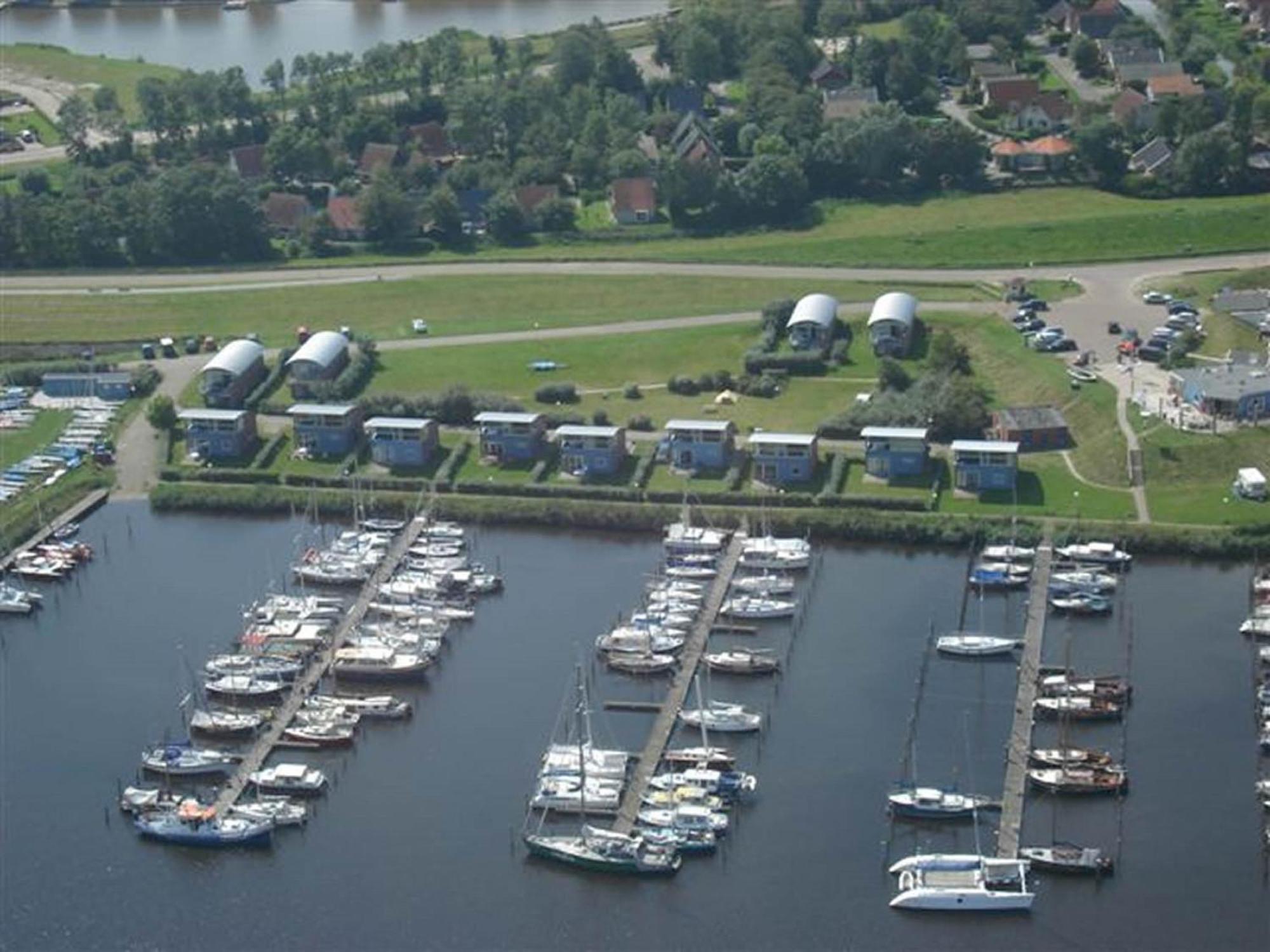 Leonie 6 Pers Holiday Home With A Large Garden Close To The Lauwersmeer Anjum Exterior foto